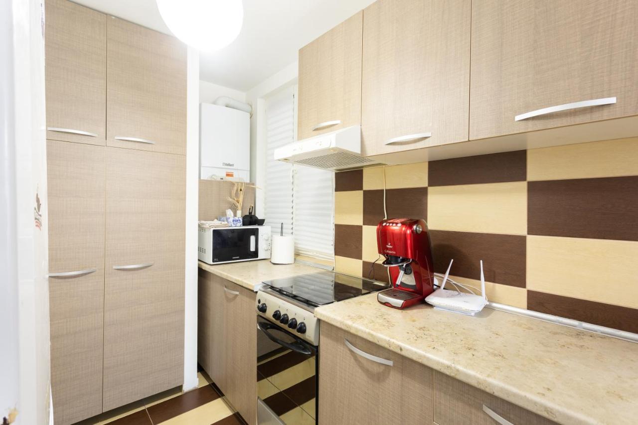 Central Apartment Targu Mures Exterior foto